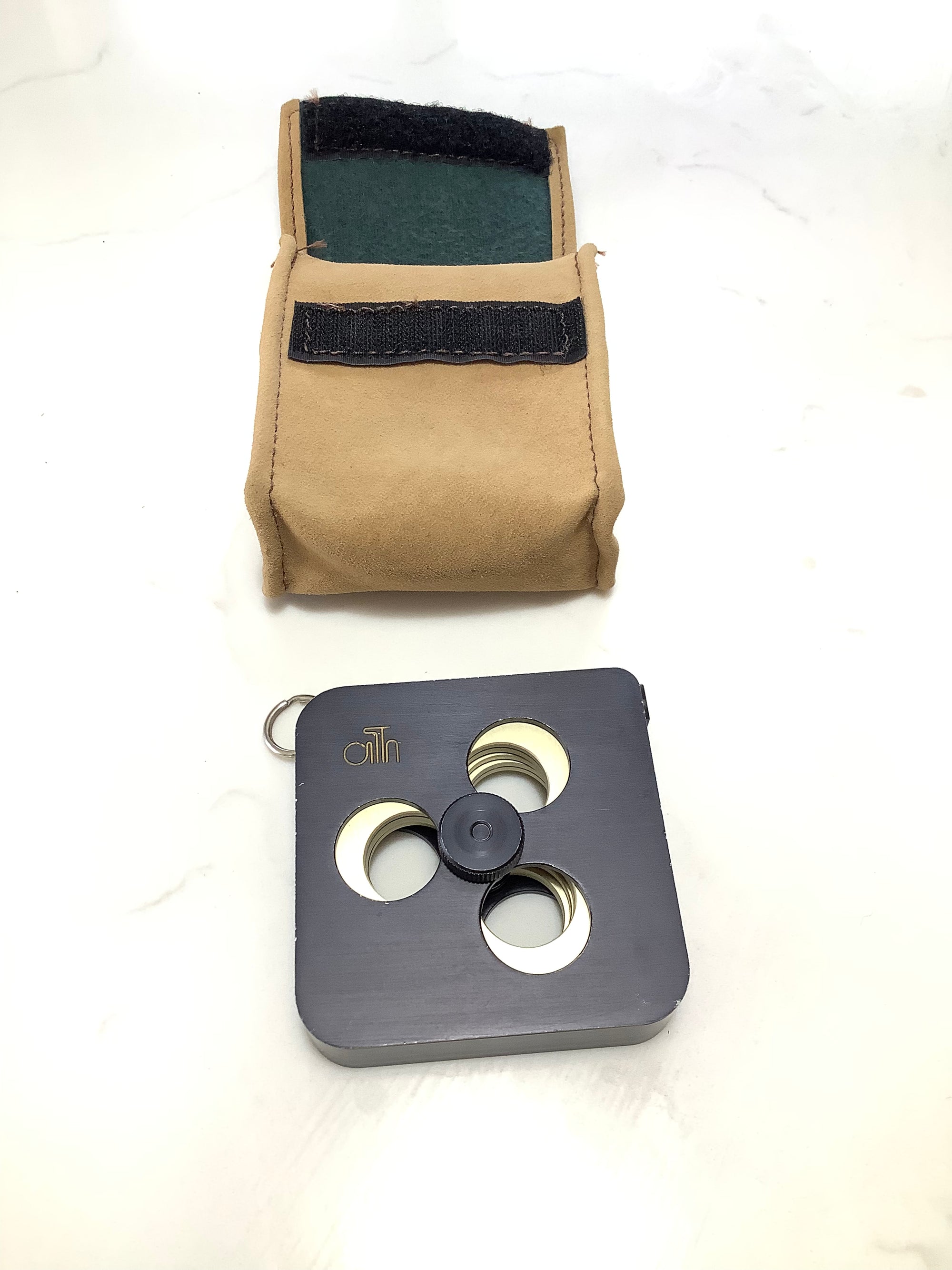 Ari T Hart Tippet Dispenser