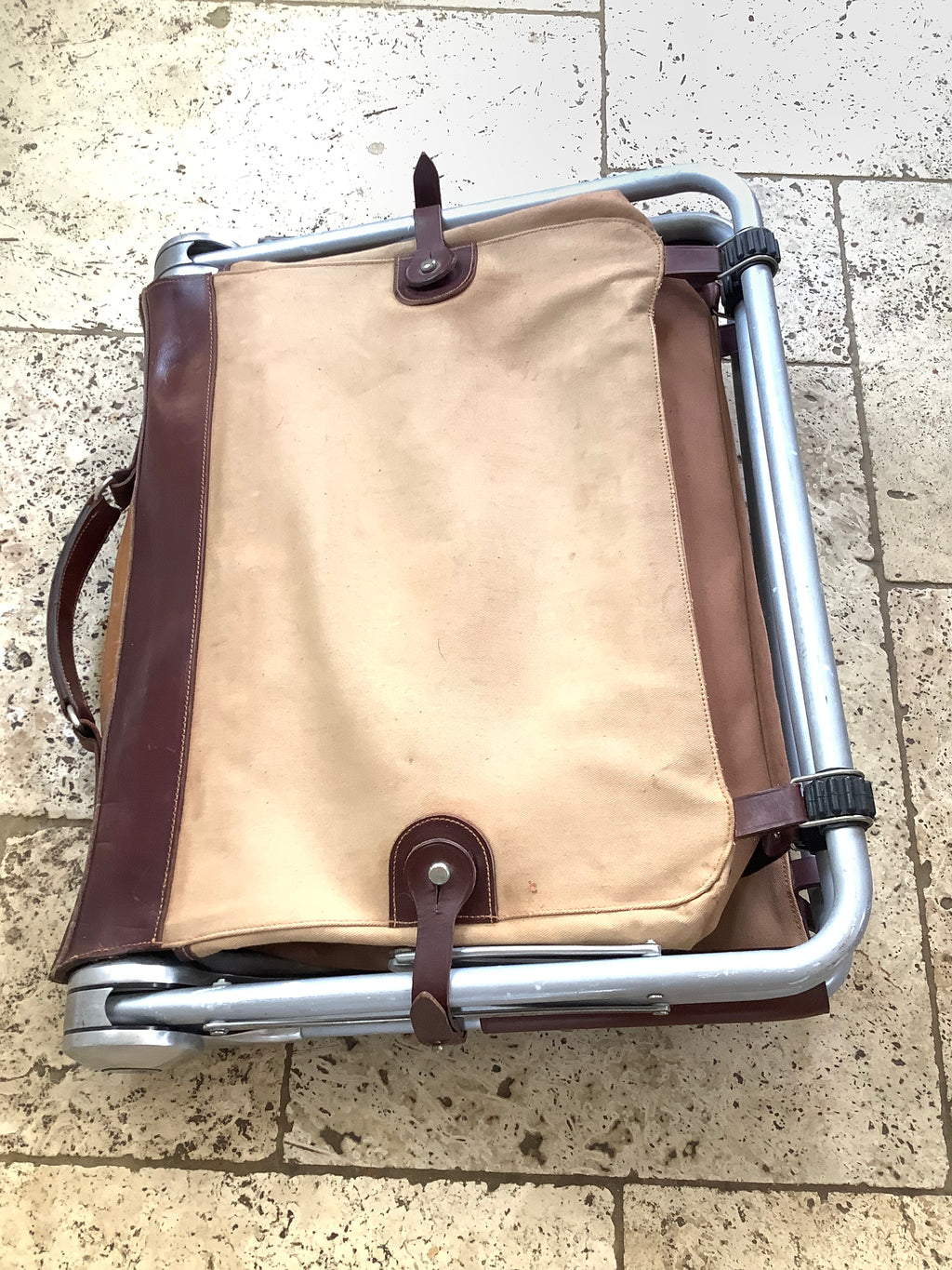 Ultra Rare Land Rover “ Holy Grail” Collectors Carry Seat by Royal DAVID LINLEY