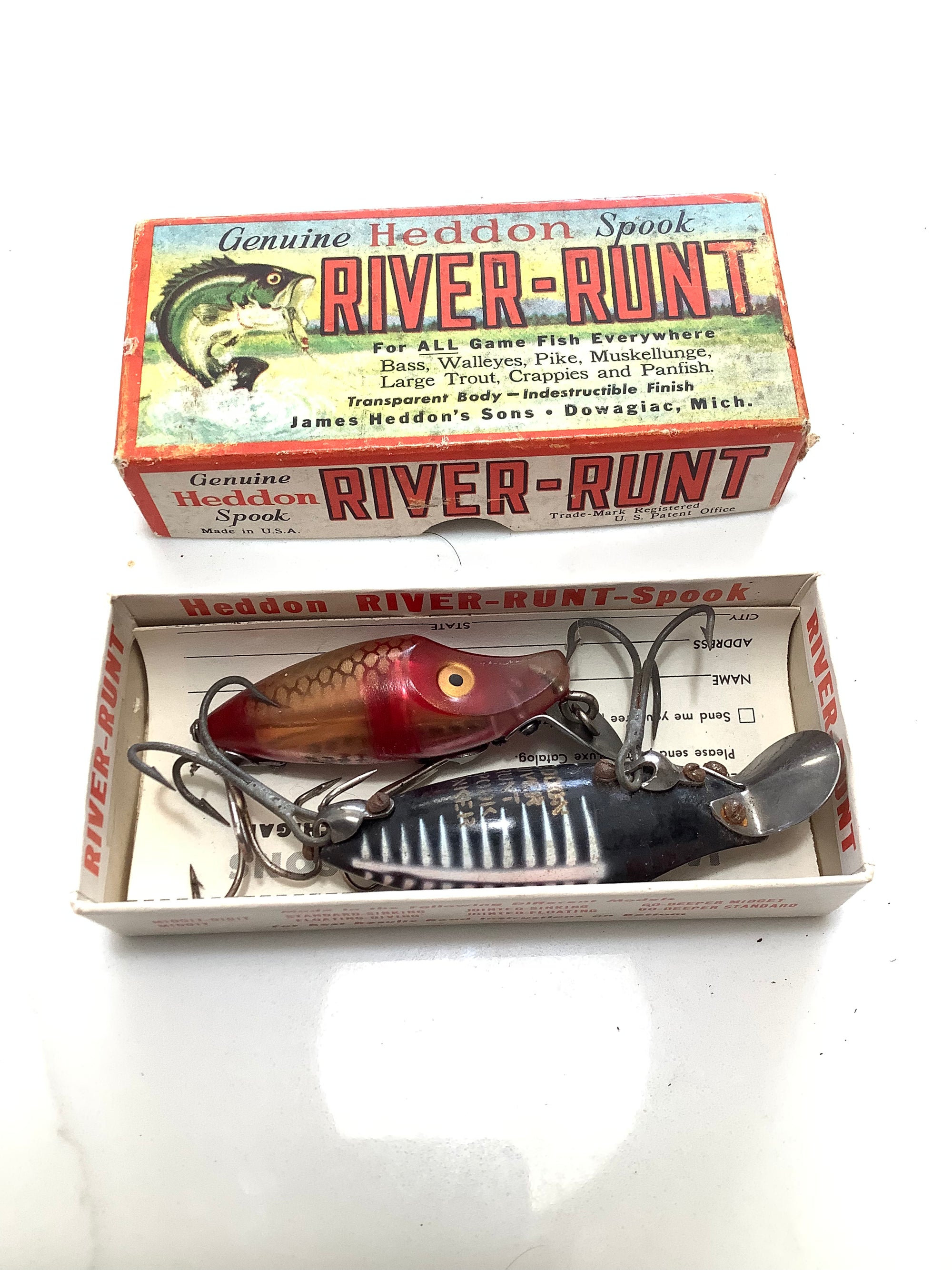 Vintage HEDDON River Runt lures with box