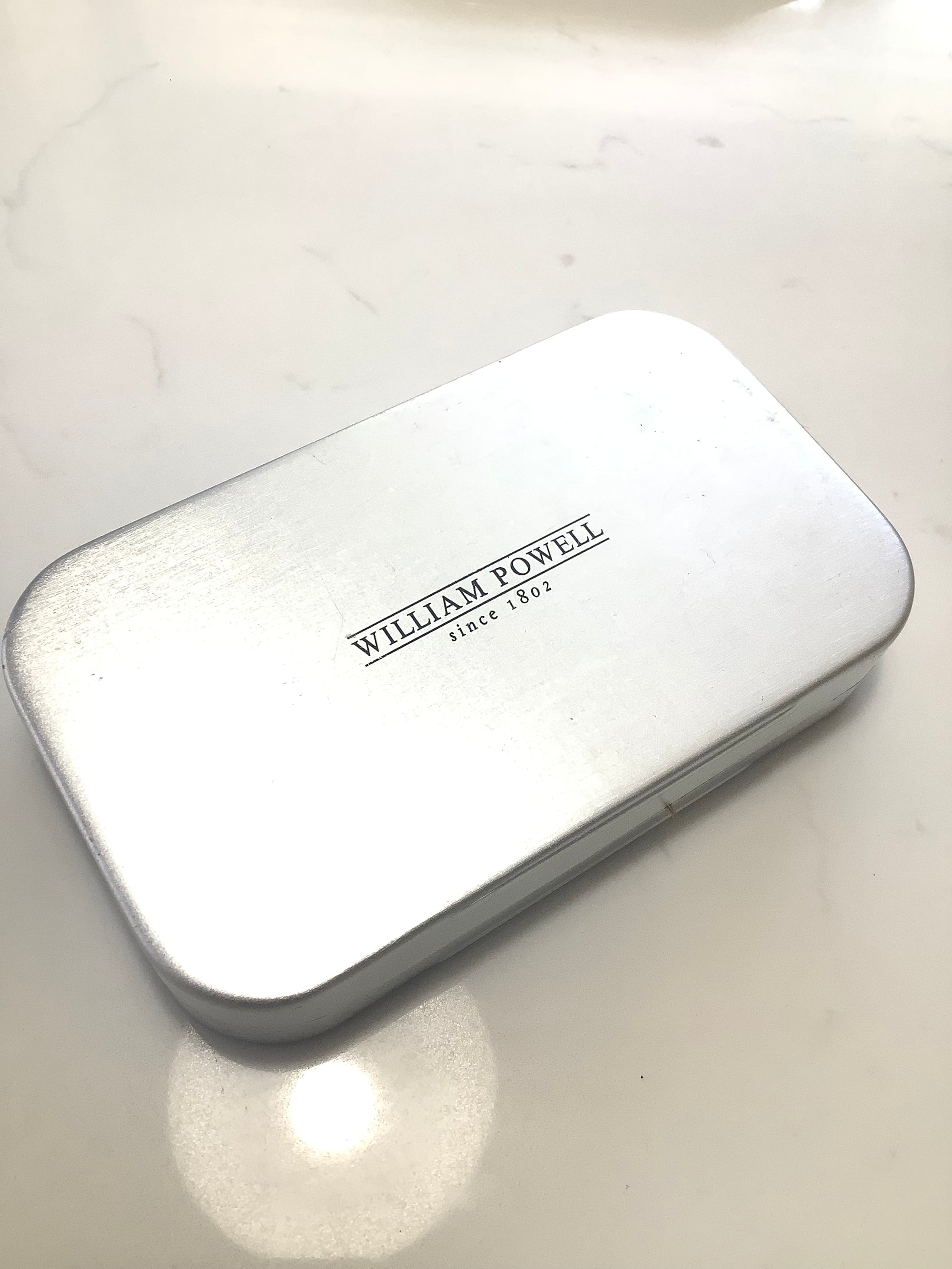 Scarce WILLIAM POWELL Wheatley Compartment Fly box & Flies
