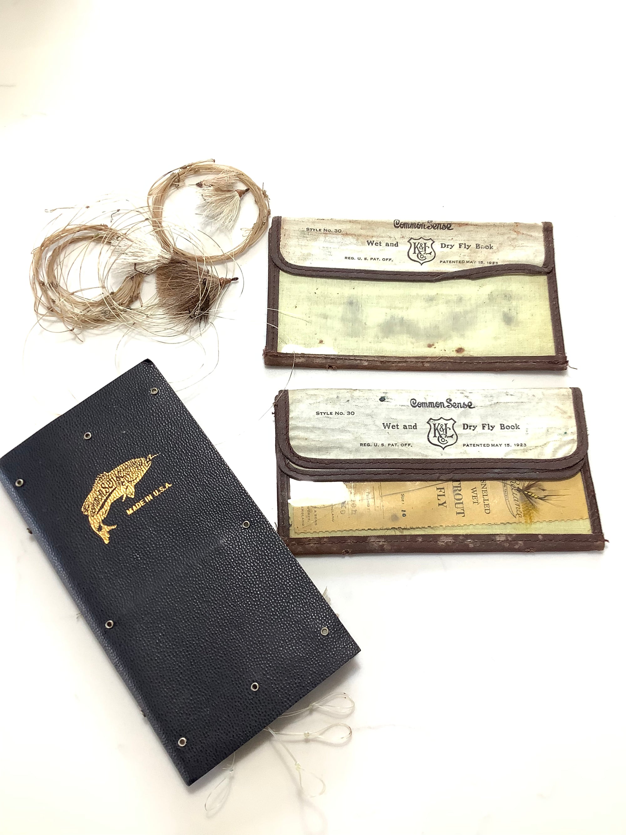 Antique COMMON SENSE Fly Wallet with Antique flies to gut