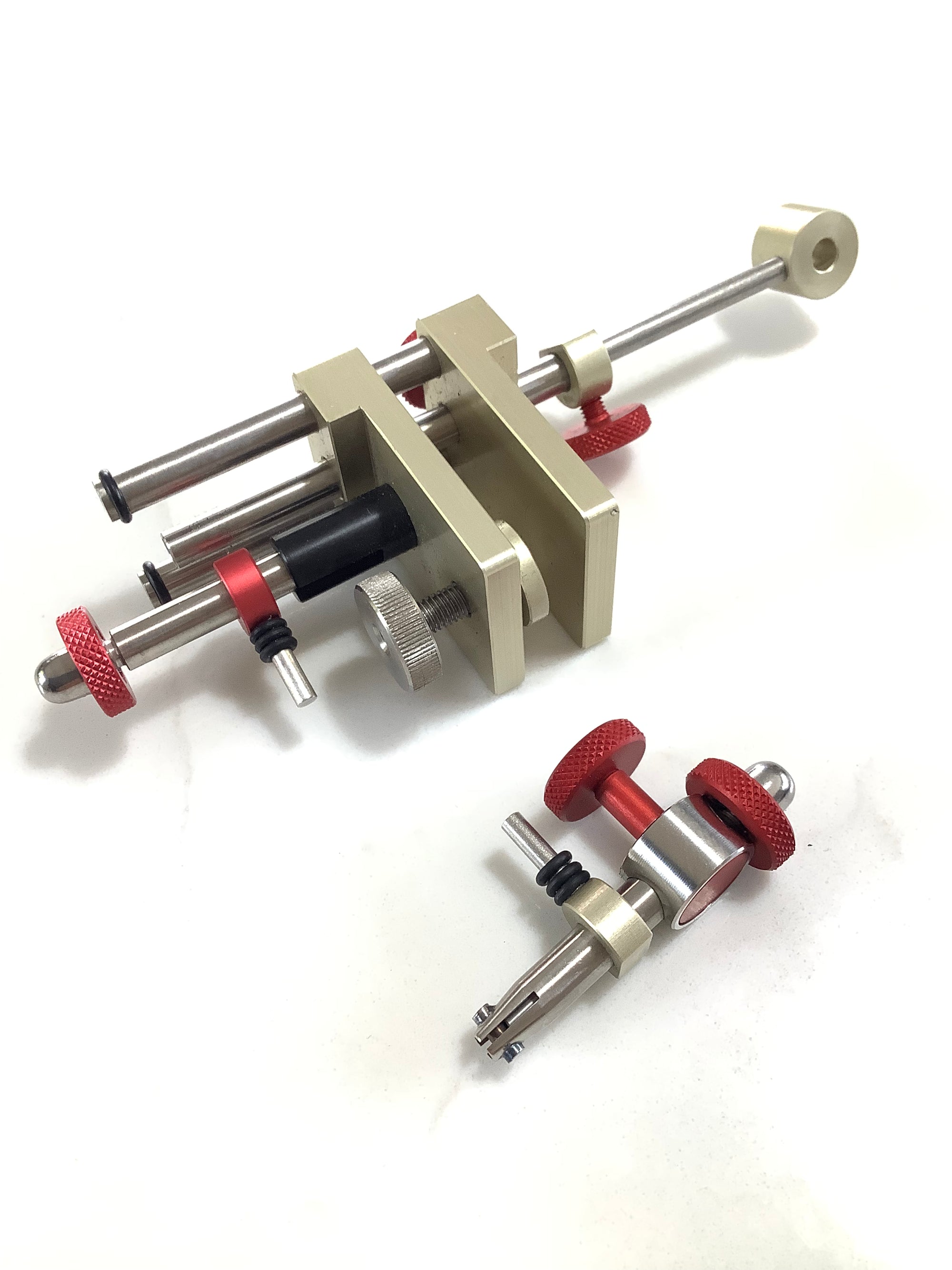 Very RARE Ari T Hart “ARAS” “TRAVELVICE” Fly Tying Vice
