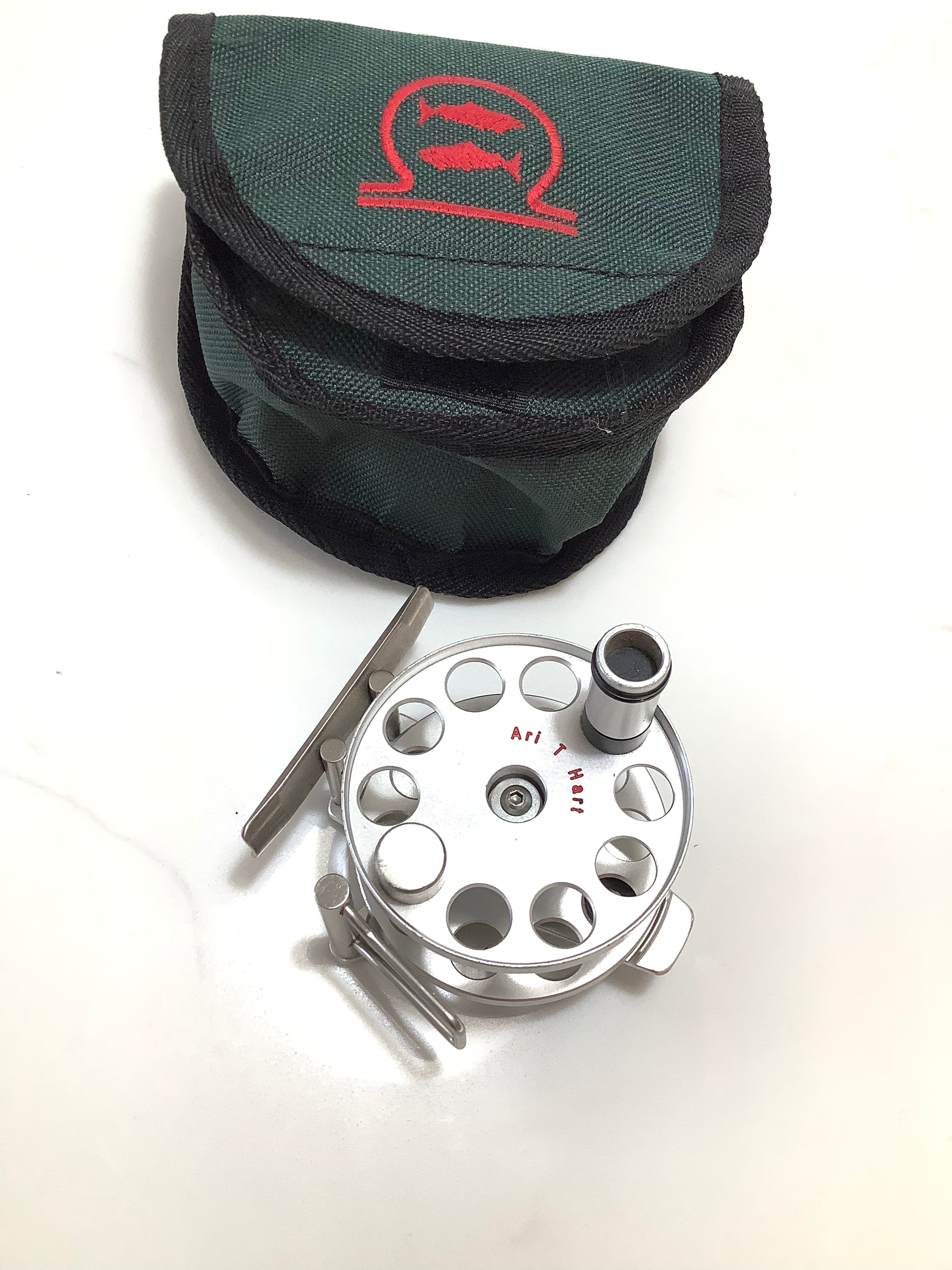 Very Rare size ARI T HART MACH 0 Fly Reel