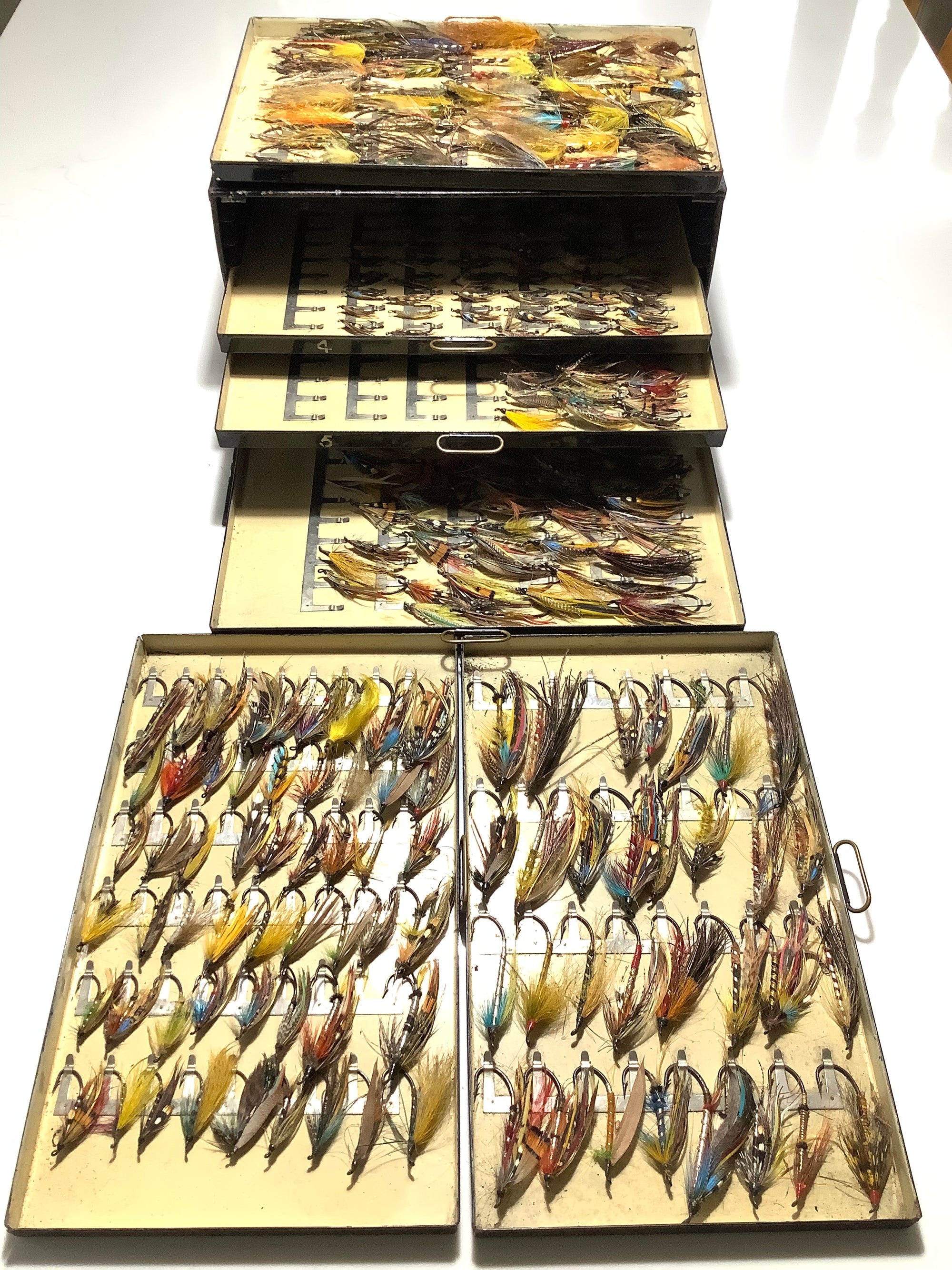 Rare Antique Malloch Salmon Fly Reservoir with Largest Size Dressed 8/0, 9/0 Salmon Flies