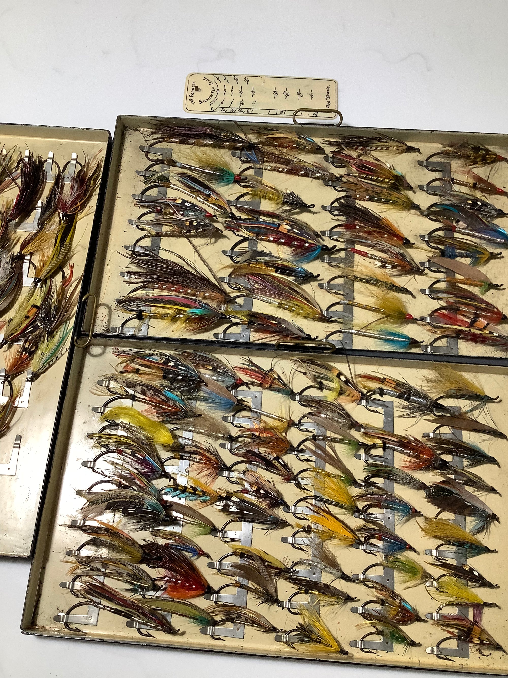 Rare Antique Malloch Salmon Fly Reservoir with Largest Size Dressed 8/0, 9/0 Salmon Flies