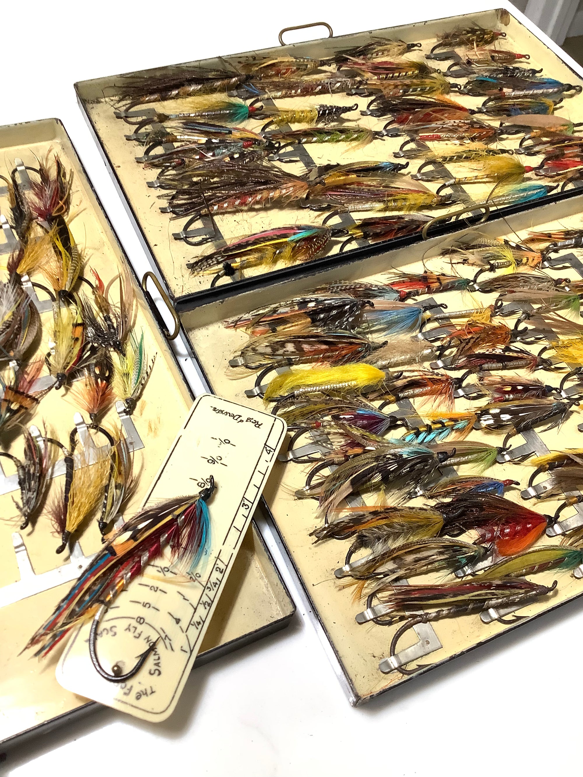 Rare Antique Malloch Salmon Fly Reservoir with Largest Size Dressed 8/0, 9/0 Salmon Flies