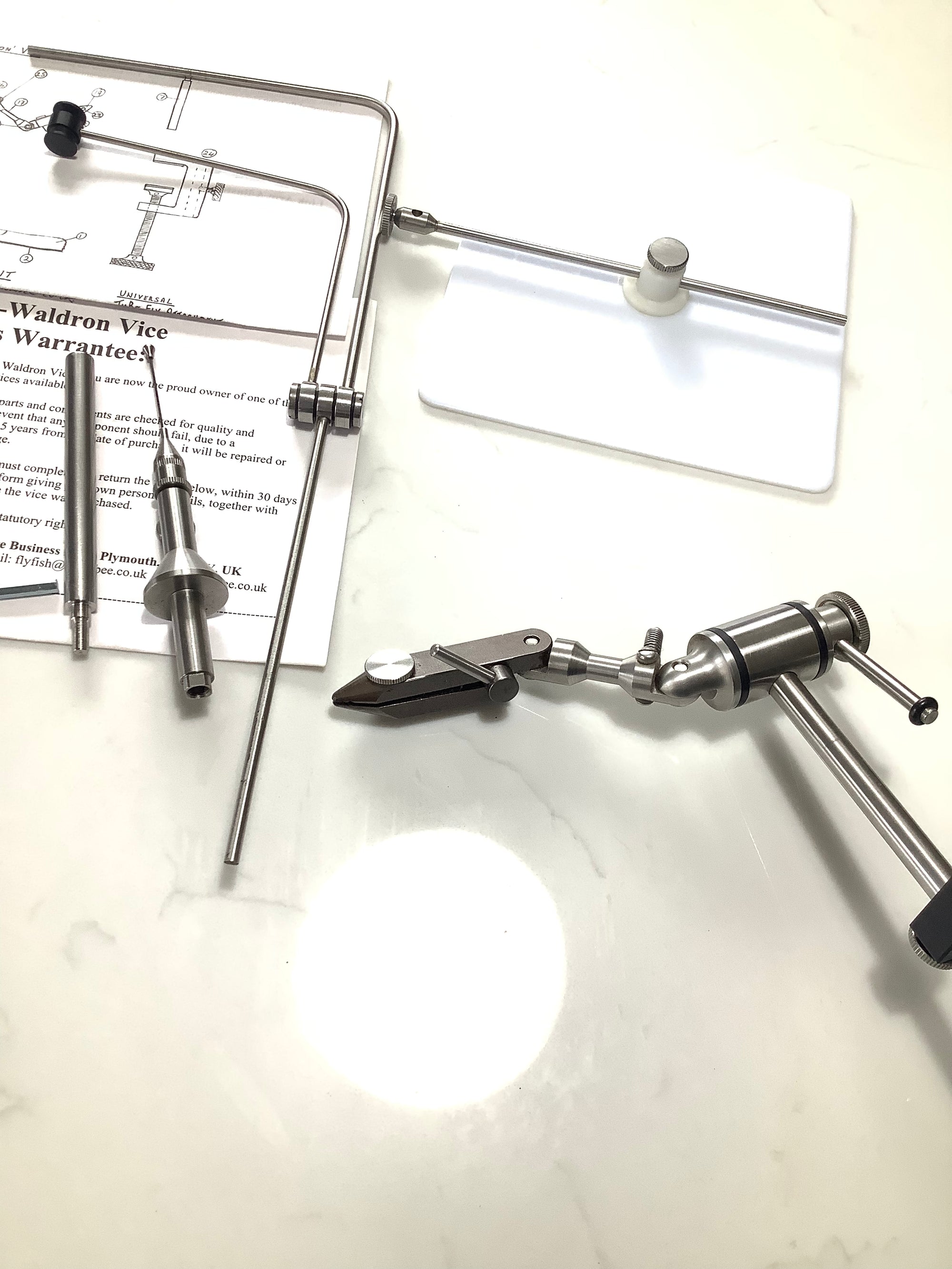 WALDRON Snowbee Fly Tying Rotary Vice with spare Jaws + Lots of Extras