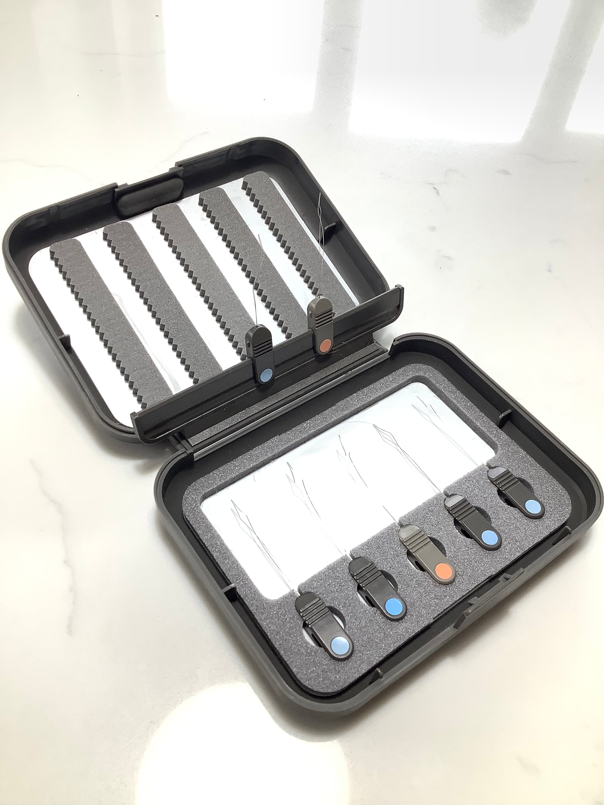 C&F DESIGN Threader System Fly Box