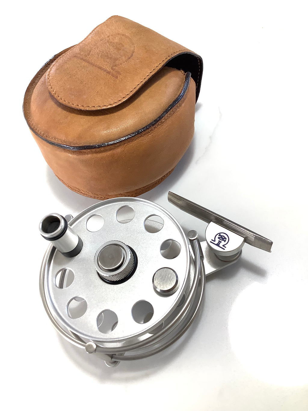 New ARI T HART II SILVER Fly Reel.