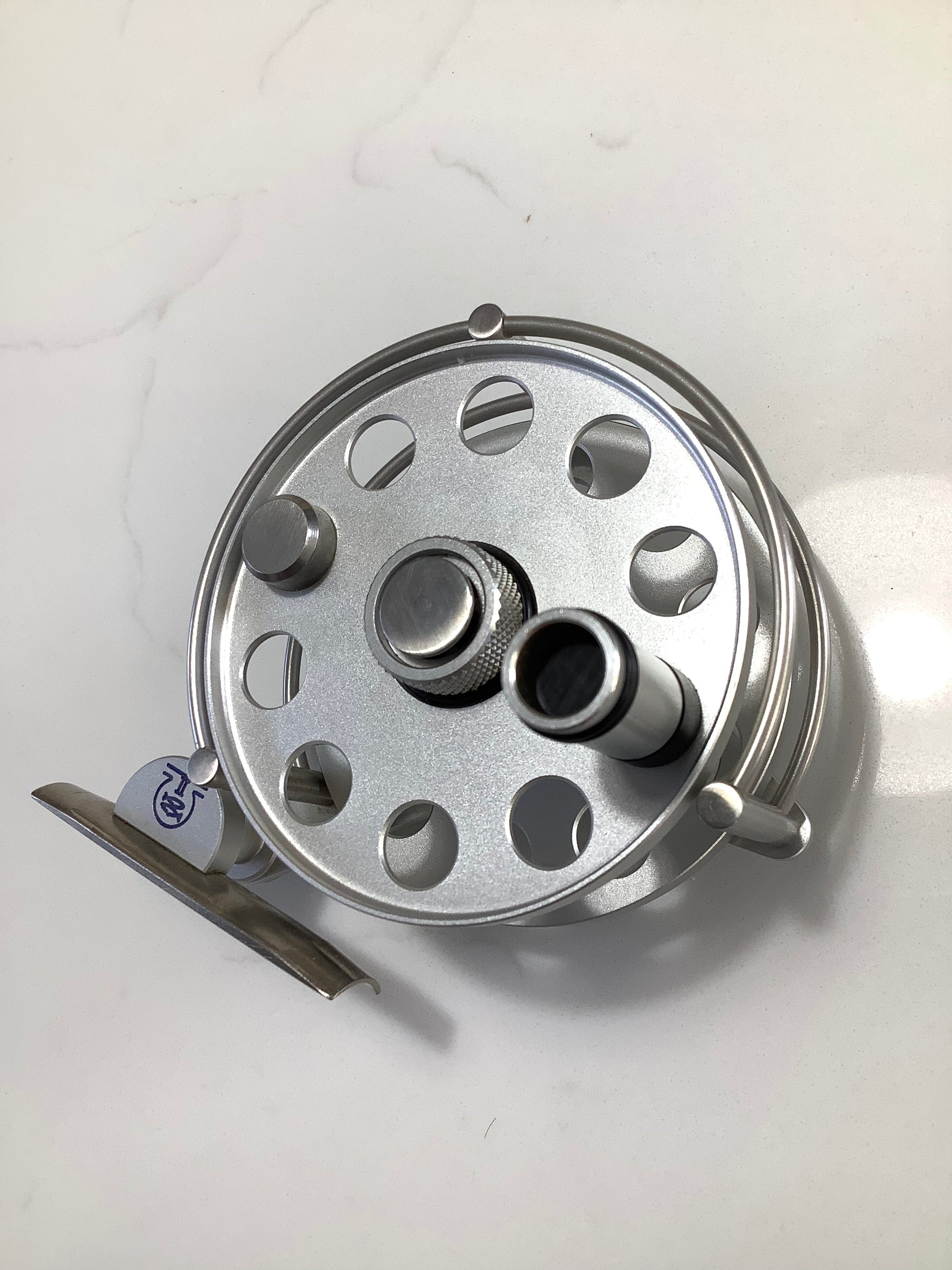 New ARI T HART II SILVER Fly Reel.