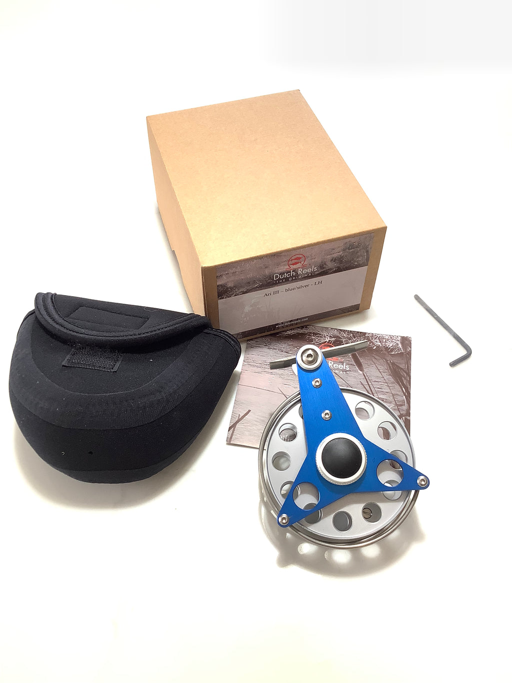 NEW ARI T HART III Rare Blue/Silver Fly Reel