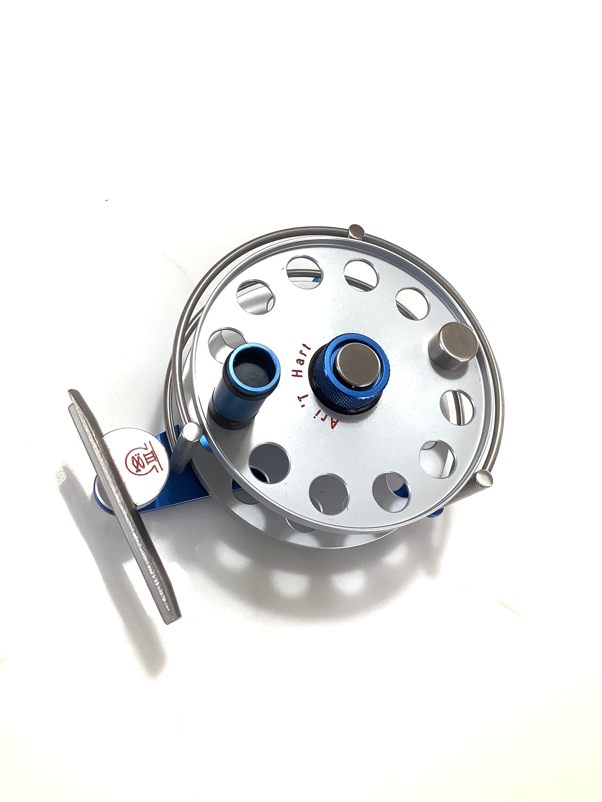 NEW ARI T HART III Rare Blue/Silver Fly Reel