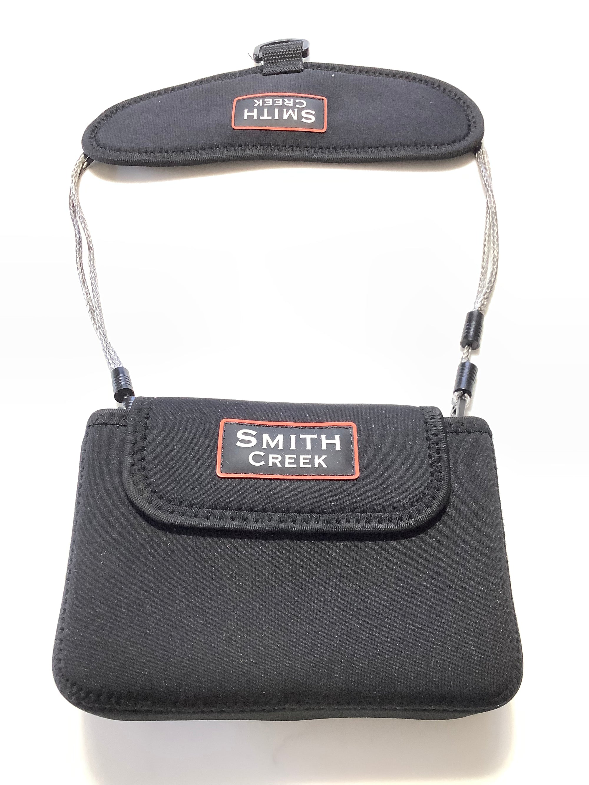 New SMITH CREEK Fly Holder with Flyvue.