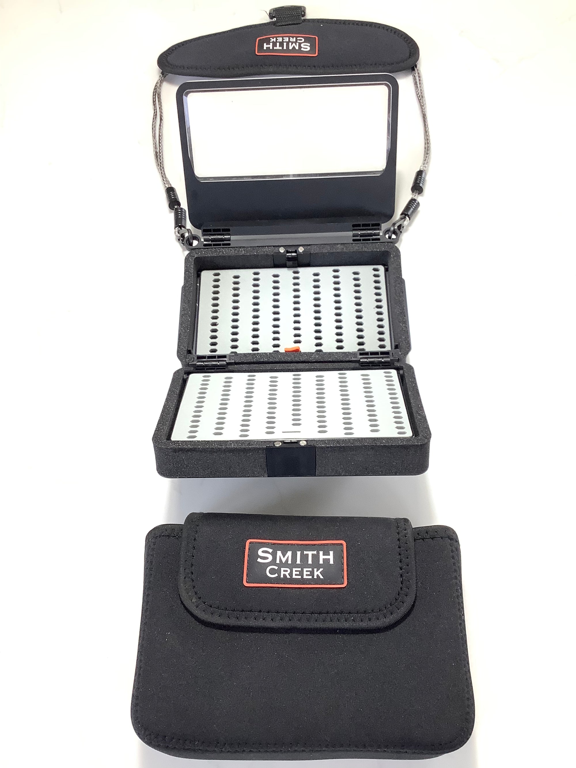 New SMITH CREEK Fly Holder with Flyvue.